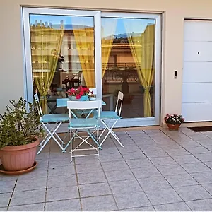Sunny House Fourteen Guest house Assemini