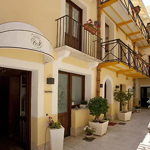 Hotel apartamentowy Cortile Merce, Trapani